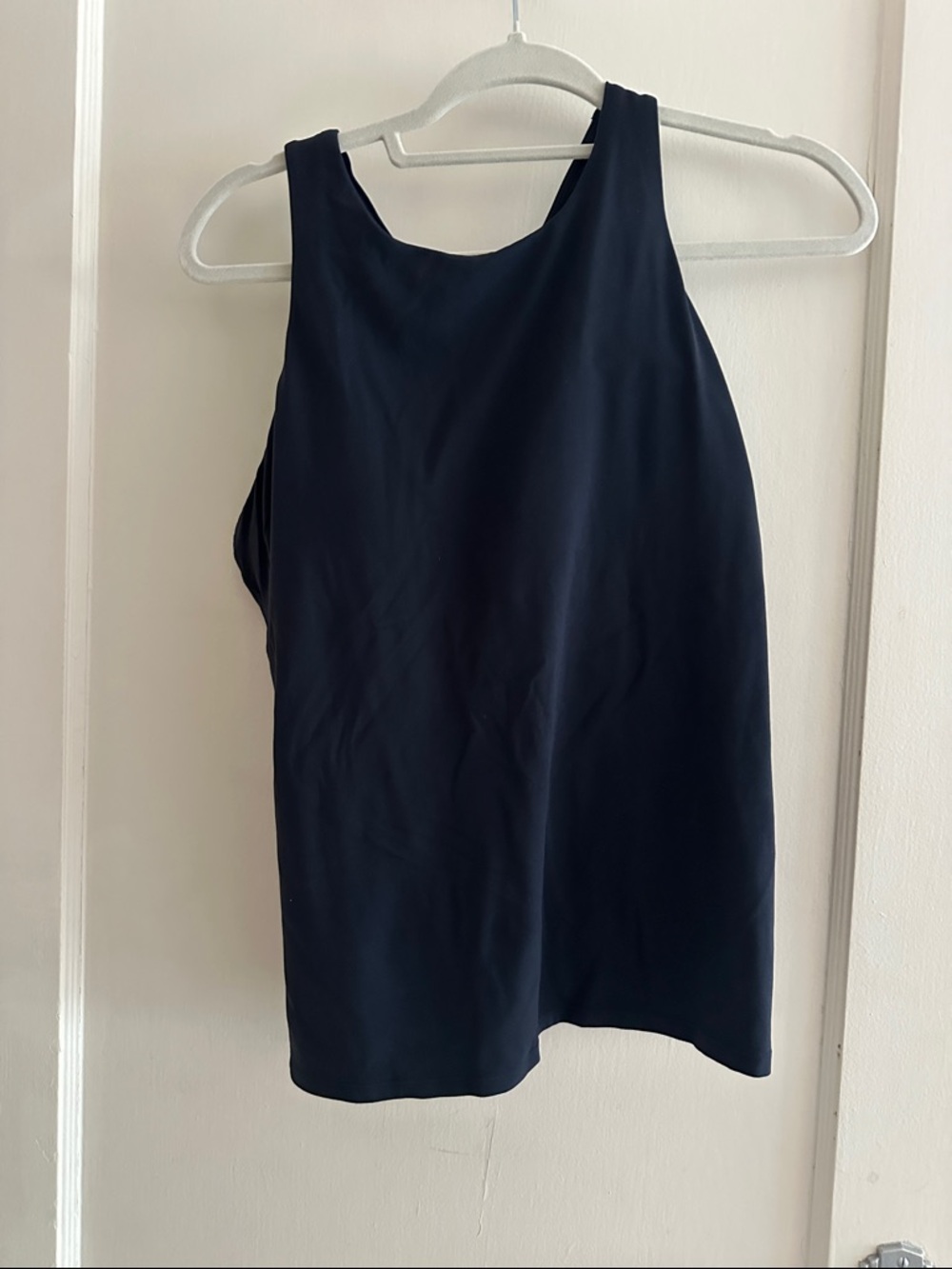 CRZ YOGA Butterluxe Workout Tank Top with built in bra. XL dark navy blue